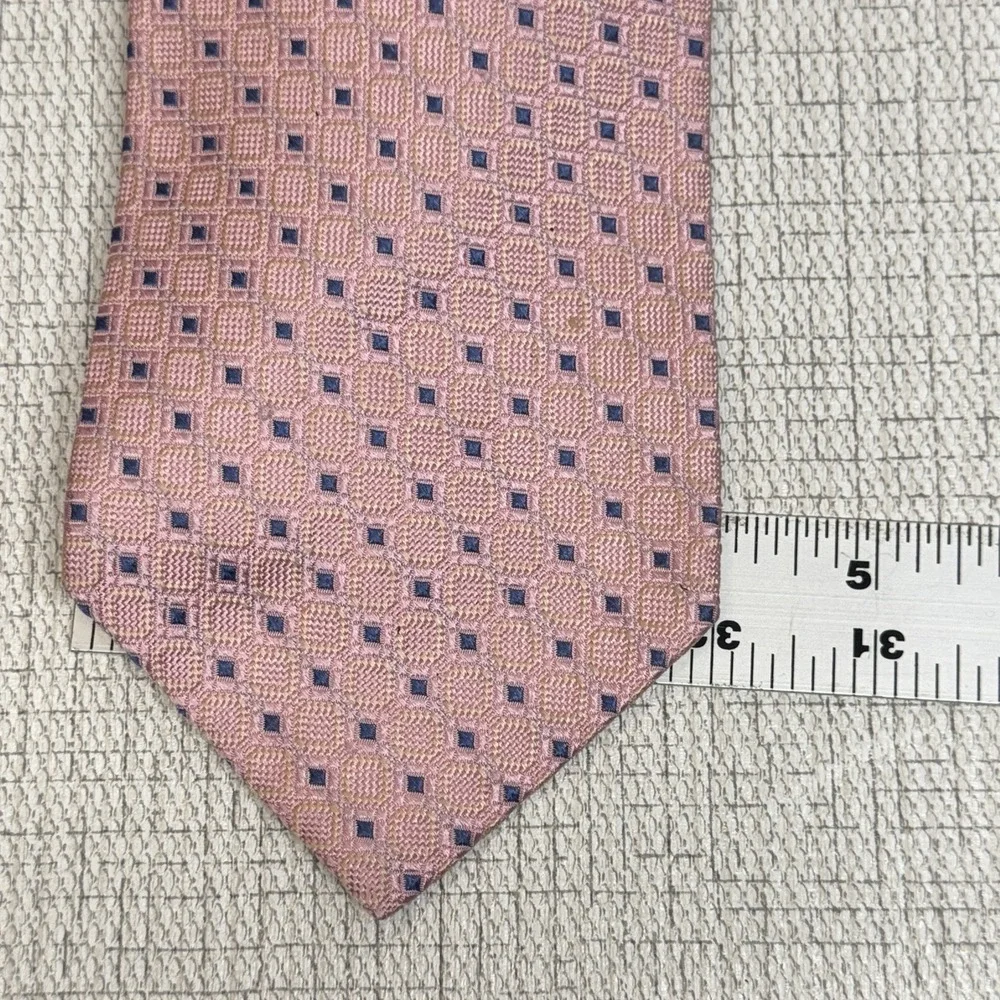 City of London Ferrell Reed‎ Tie Mens OS Pink Geometric Silk Jacquard Handsewn